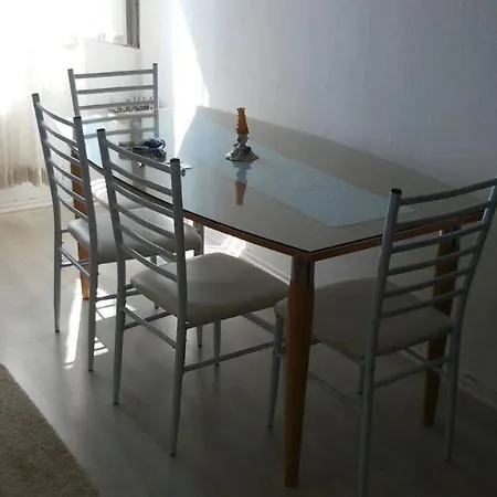 Appartement By The Sea - 13291